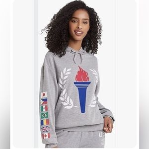 NEW women’s small gray pullover Hoodie Olympic Torch United Nations Flags
